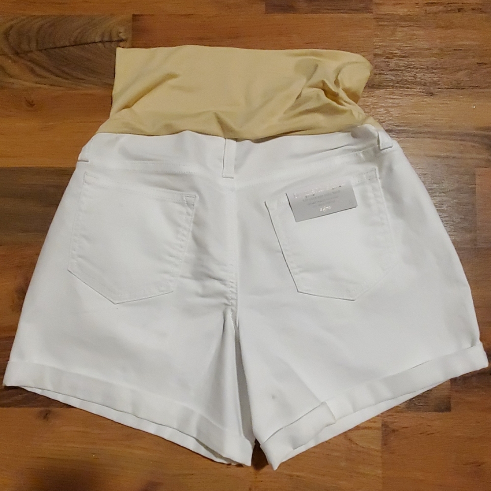 NWT A Glow Maternity Shorts - Picture 2 of 3
